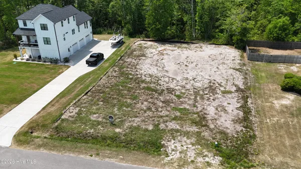 $124,900 | 208 River Oats Court, Holly Ridge, NC 28445