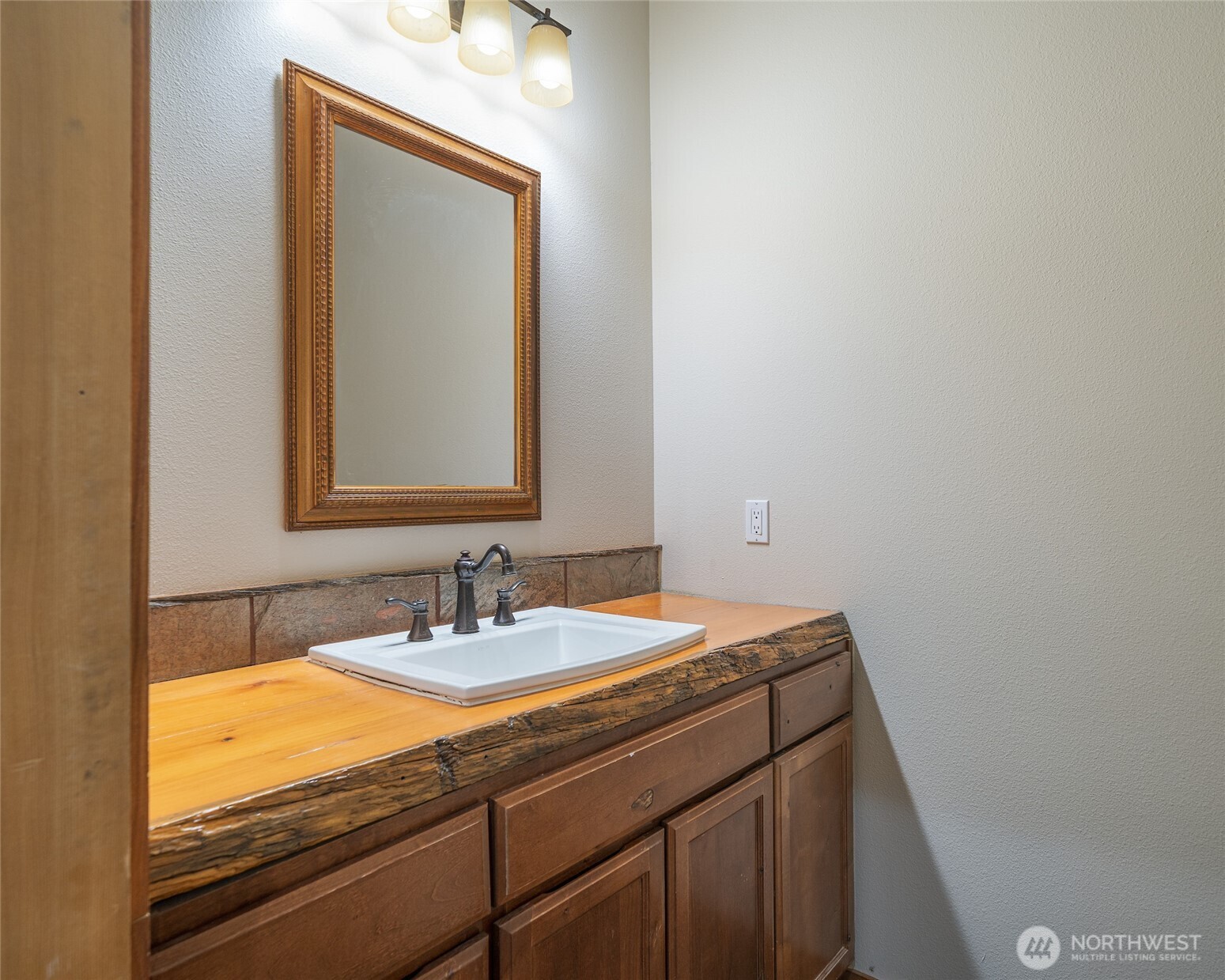 710 Antoine Creek Road Chelan, WA 98816 - Photo 28 of 39