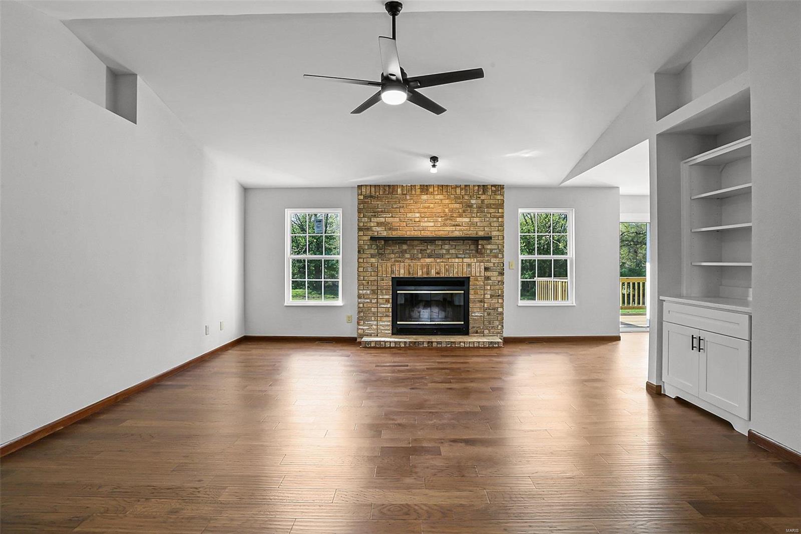6456 Cedar Ridge Lane Edwardsville, IL 62025 - Photo 6 of 28 Gallery Image 6