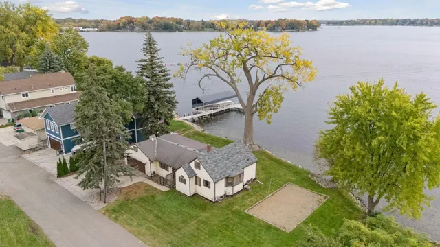 $1,498,000 | 3685 North Shore Drive, Orono, MN 55391