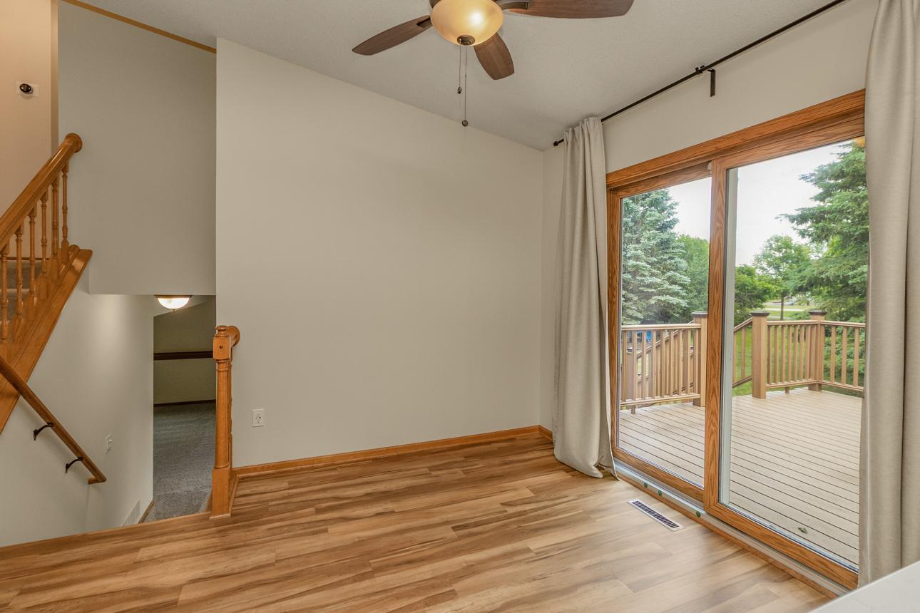 4693 Heather Ridge Road North St. Paul, MN 55128 - Photo 9 of 39