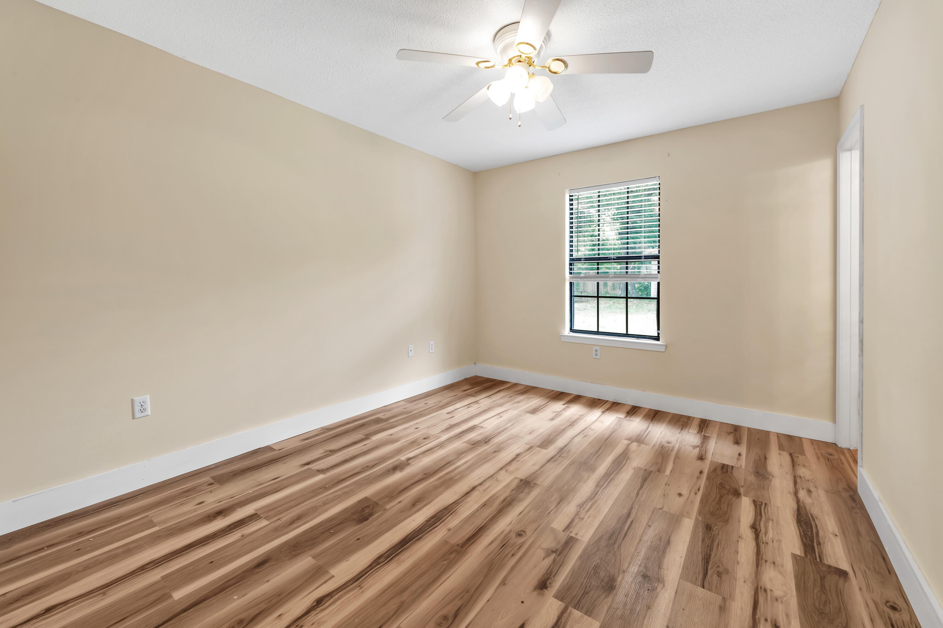 1232 Mapoles Street Crestview, FL 32536 - Photo 23 of 28 _D854599