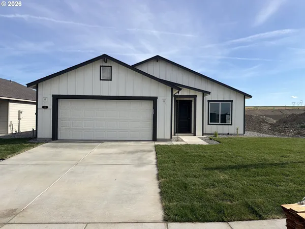 $379,997 | 596 Arthur Street, Umatilla, OR 97882