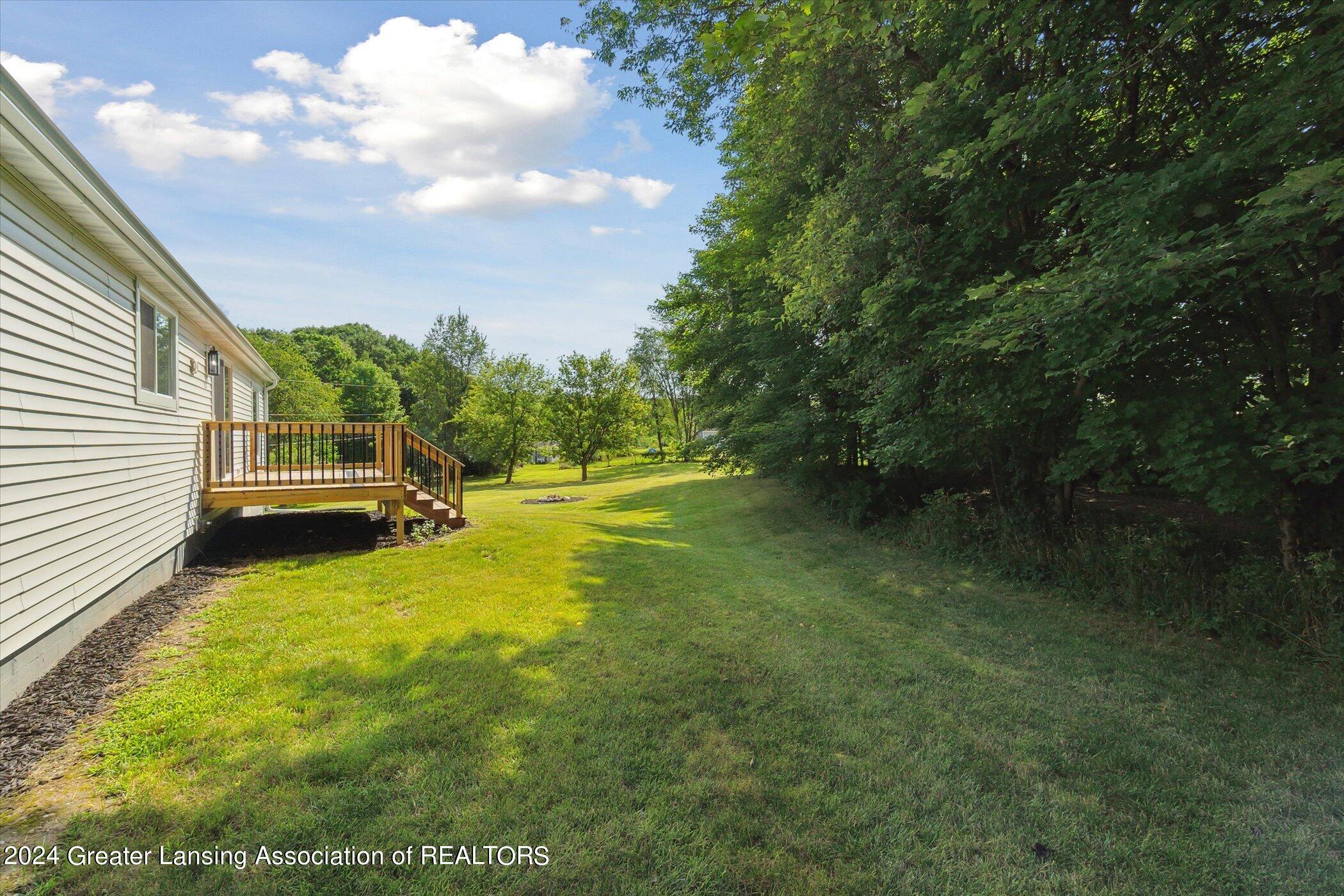 7027 McDonald Road Olivet, MI 49076 - Photo 39 of 46 39-7027-McDonald-Rd-Olivet-MI-49076-Wind