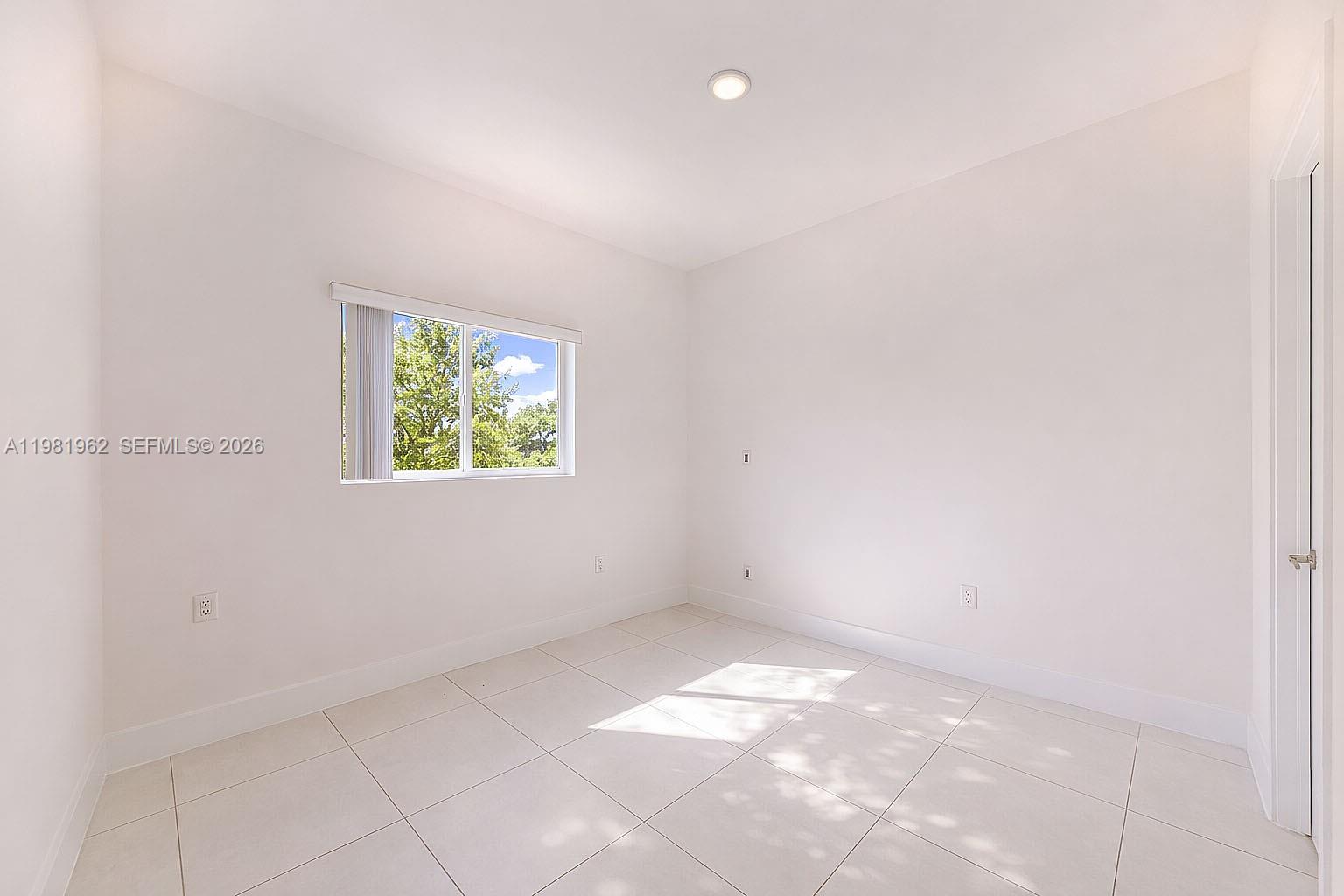 519 Southwest 5th Avenue, Unit 201 Miami, FL 33130 - Photo 23 of 30