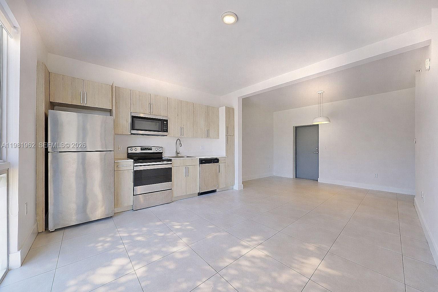 519 Southwest 5th Avenue, Unit 201 Miami, FL 33130 - Photo 9 of 30