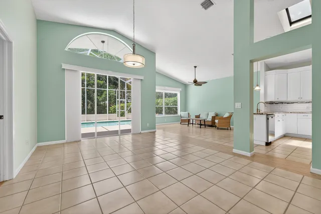 $565,000 | 3002 Southeast Brierwood Place, Stuart, FL 34997