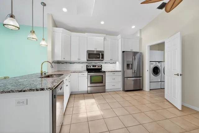 $565,000 | 3002 Southeast Brierwood Place, Stuart, FL 34997