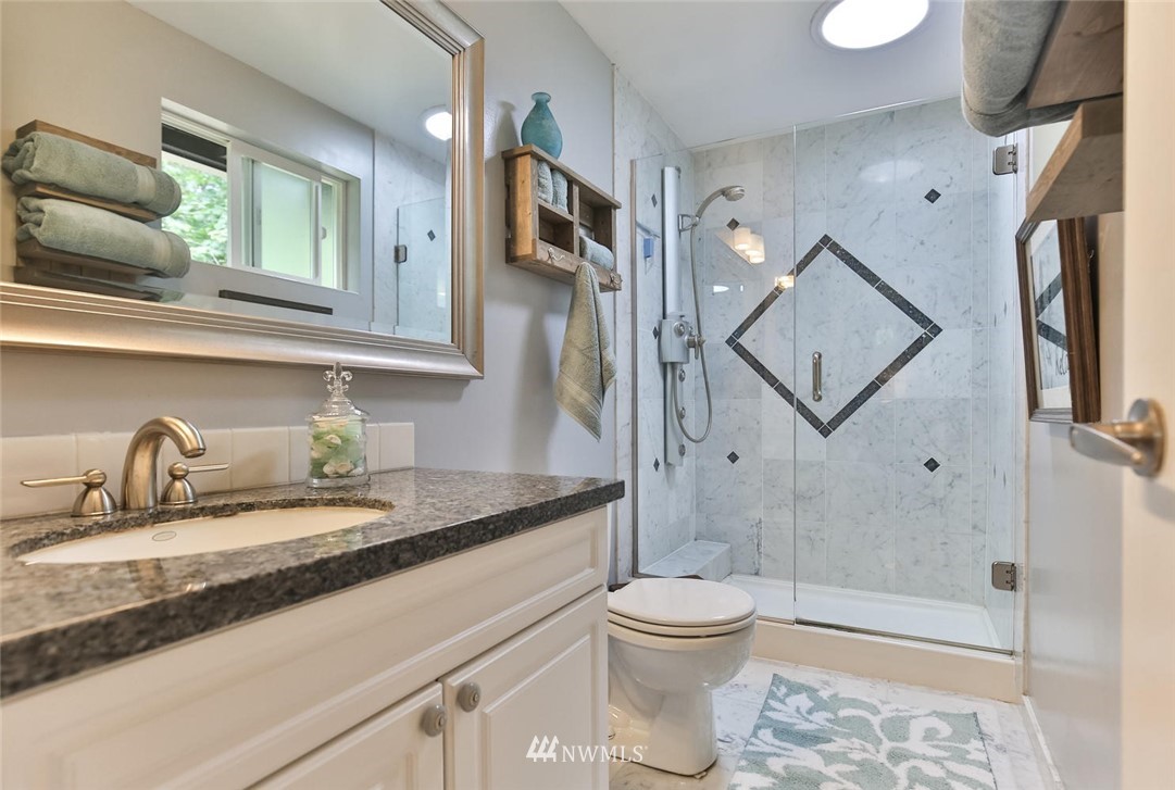 10812 Northeast 154th Place Bothell, WA 98011 - Photo 15 of 25 Gallery Image 15