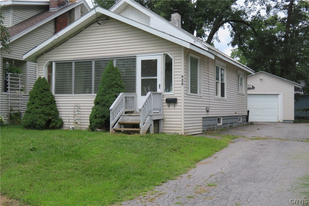 928 West Liberty Street Rome, NY 13440 - Photo 1 of 1