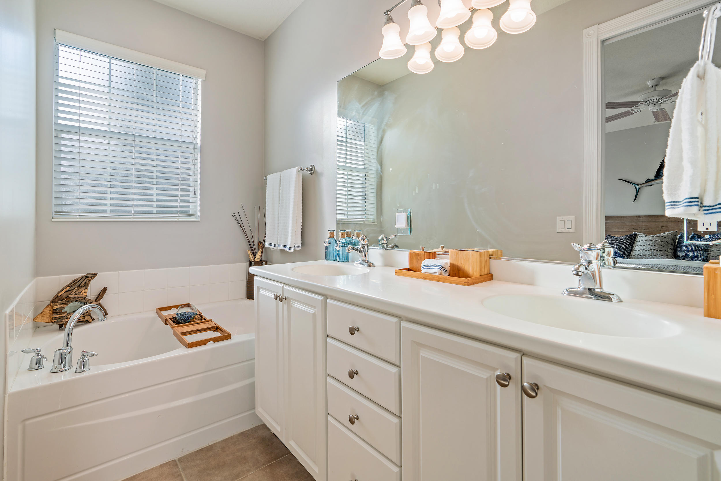 3261 Duncombe Drive Jupiter, FL 33458 - Photo 18 of 26 3261 Duncombe Dr-23
