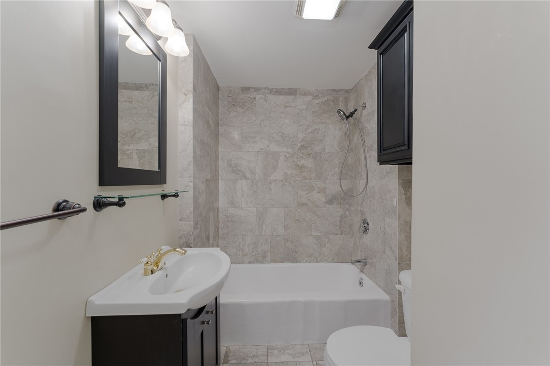 216 Bertenshaw Road Woonsocket, RI 02895 - Photo 9 of 14