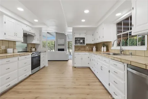$1,295,000 | 2024 Noble View Drive, Rancho Palos Verdes, CA 90275