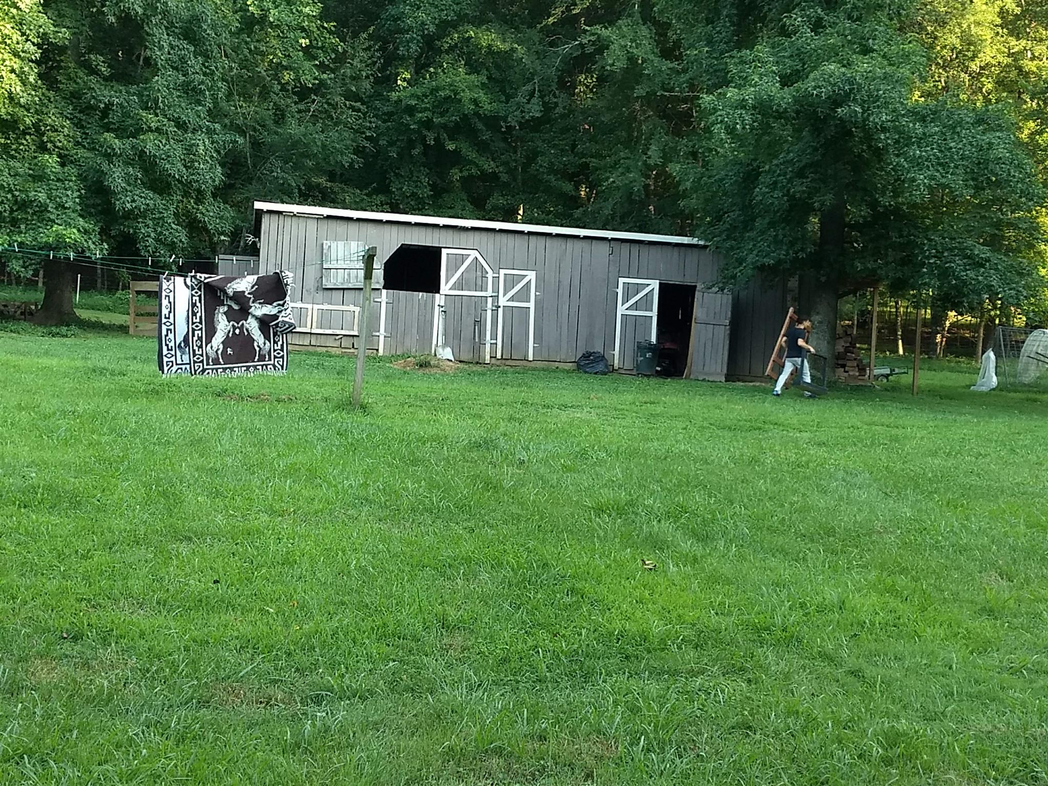 493 Duncan Road Centerville, TN 37033 - Photo 8 of 28 Barn