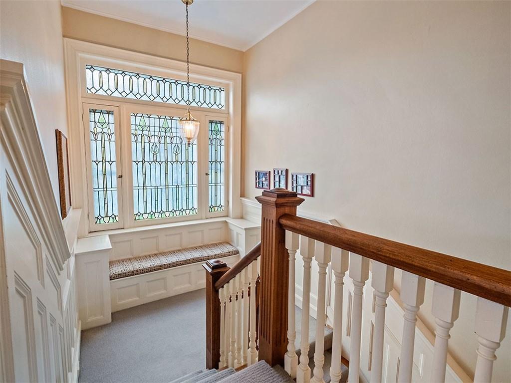 6417 Darlington Road Pittsburgh, PA 15217 - Photo 22 of 40 a view of entryway