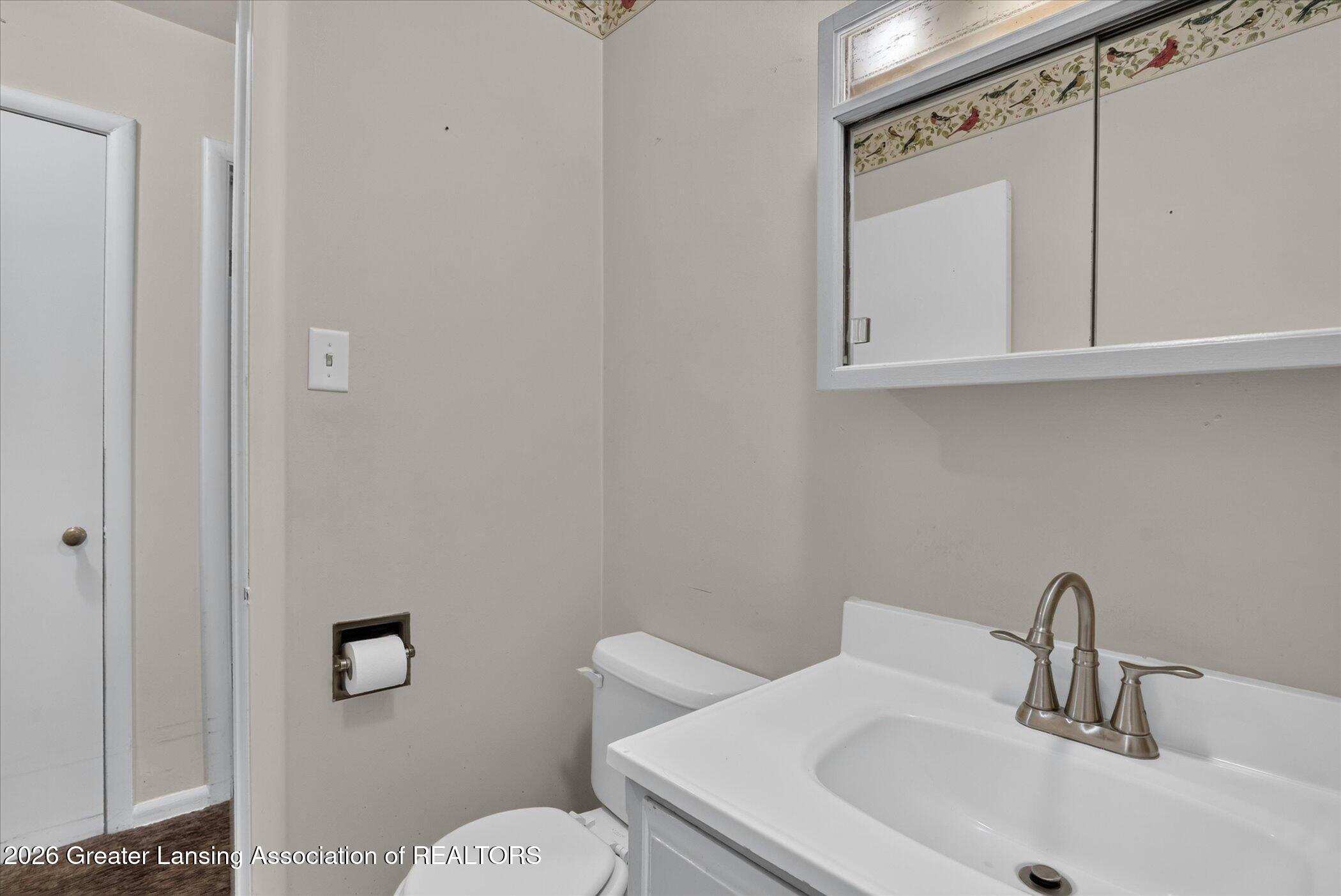 12419 East Greenfield Road Lansing, MI 48917 - Photo 33 of 46 33-12419-E-Greenfield-Rd-Lansing-WindowS