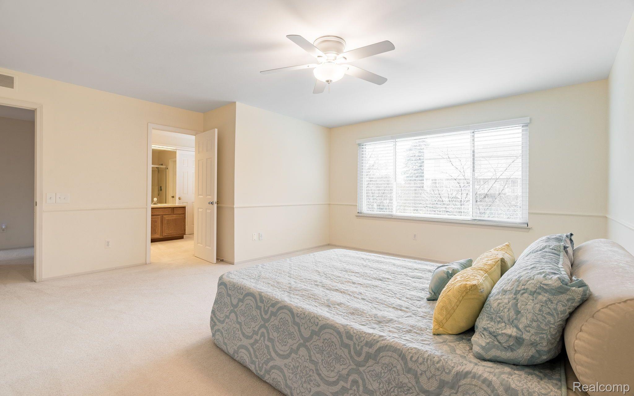 2008 Fairfield Drive Rochester, MI 48306 - Photo 24 of 32 Gallery Image 24