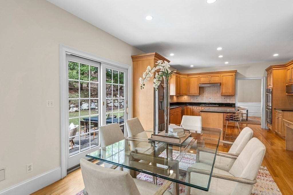 58 Pleasant Street Wellesley, MA 02482 - Photo 15 of 35
