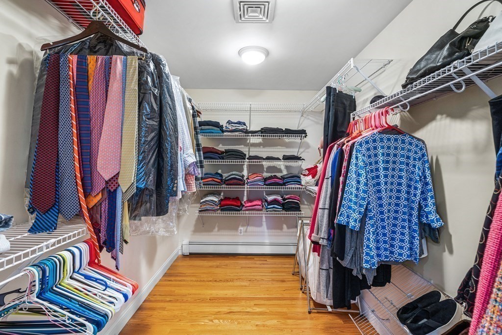 58 Pleasant Street Wellesley, MA 02482 - Photo 26 of 35