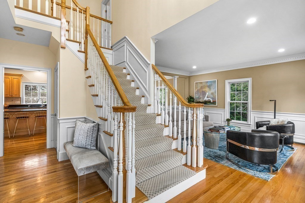 58 Pleasant Street Wellesley, MA 02482 - Photo 3 of 35
