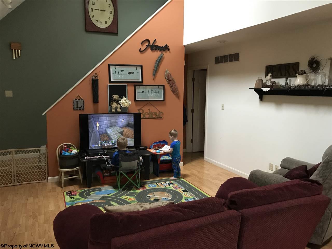 54 Lake Side Road Terra Alta, WV 26764 - Photo 6 of 20 Gallery Image 6