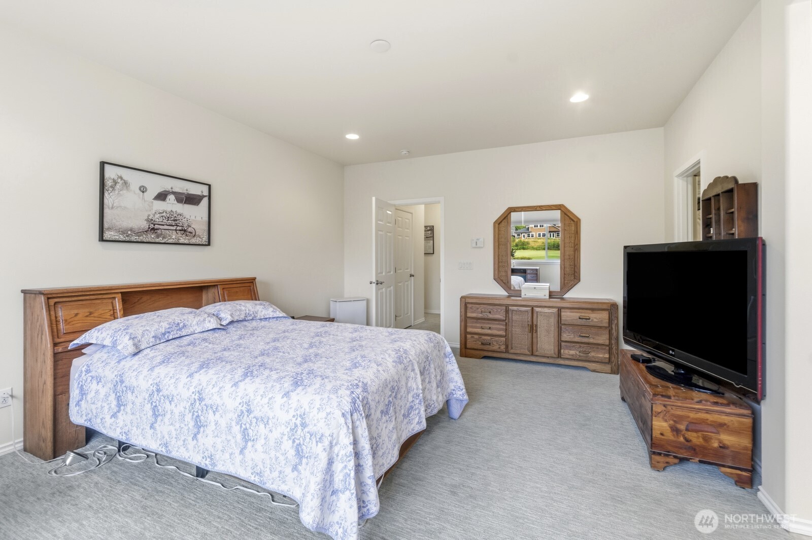 4345 Sinclair Loop Northeast Lacey, WA 98516 - Photo 22 of 36