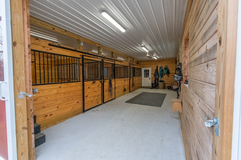 190 Escoheag Hill Road Exeter, RI 02822 - Photo 11 of 45