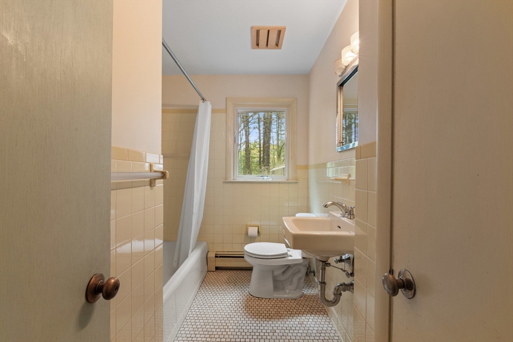 9 Flagg Road Acton, MA 01720 - Photo 24 of 42