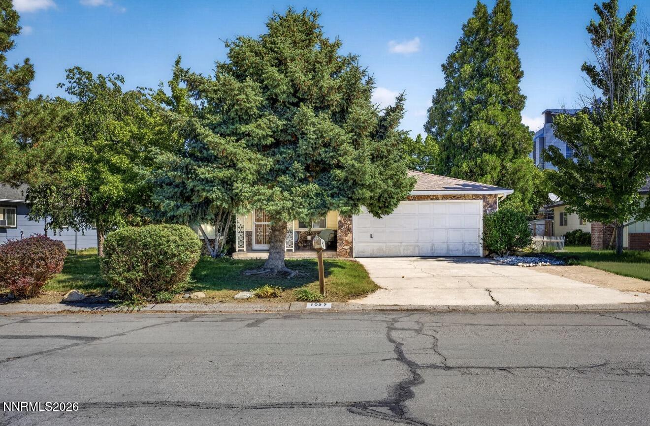 1055 Curti Drive Reno, NV 89502 - Photo 2 of 23 IMG_1696