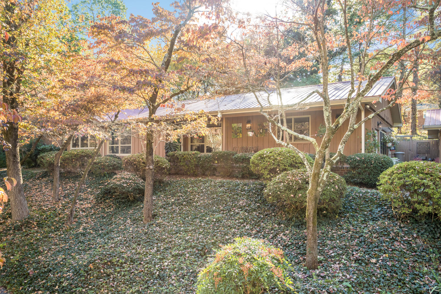3620 Kings Road Chattanooga, TN 37416 - Photo 1 of 64 3620_Kings_Rd_04