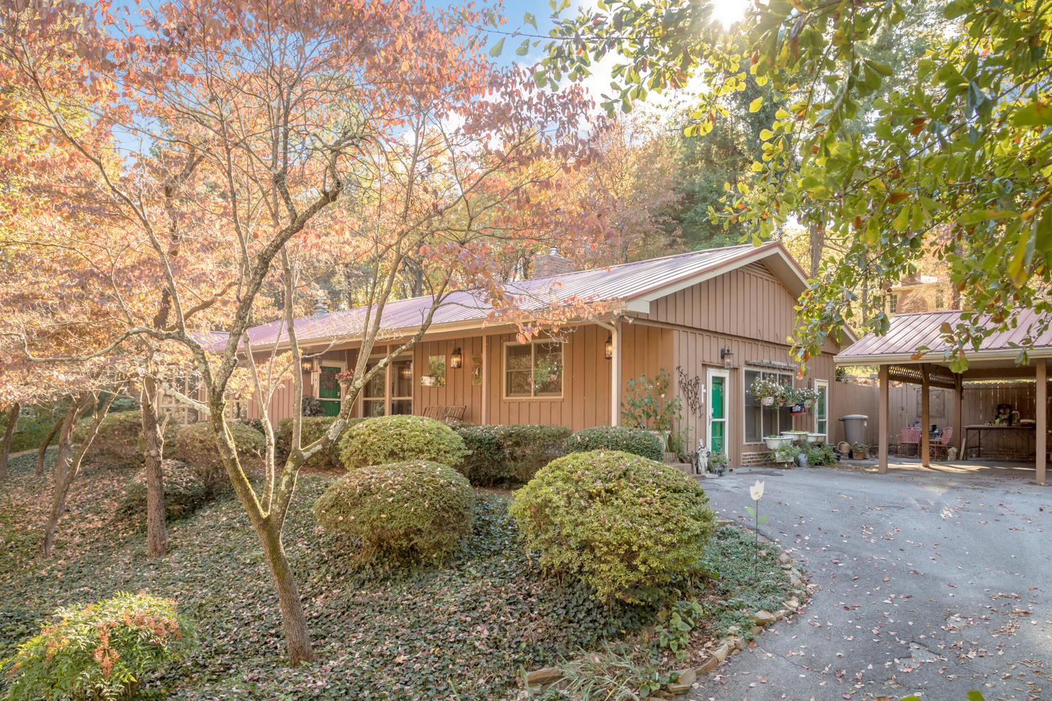 3620 Kings Road Chattanooga, TN 37416 - Photo 2 of 64 3620_Kings_Rd_03