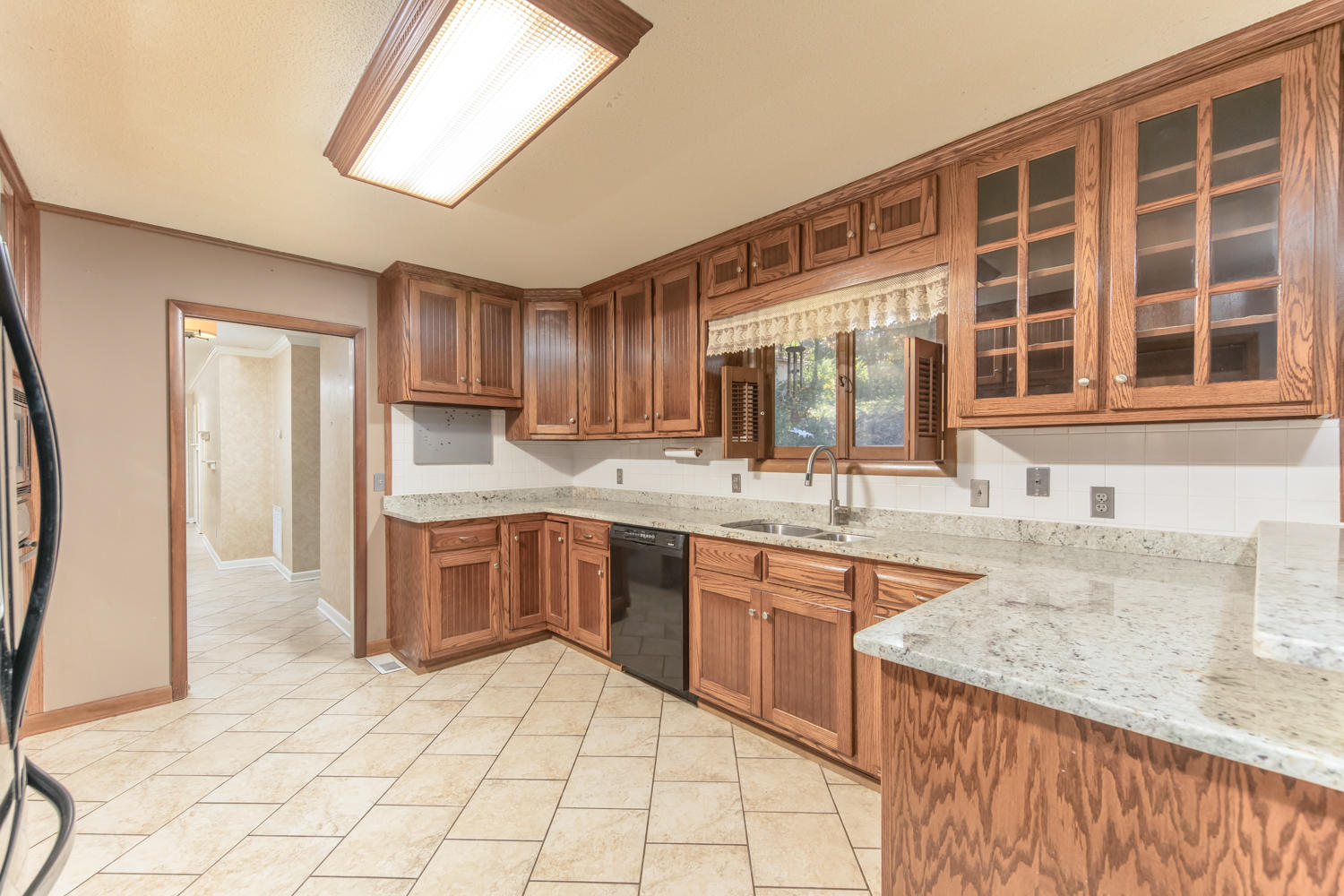 3620 Kings Road Chattanooga, TN 37416 - Photo 17 of 64 3620_Kings_Rd_18