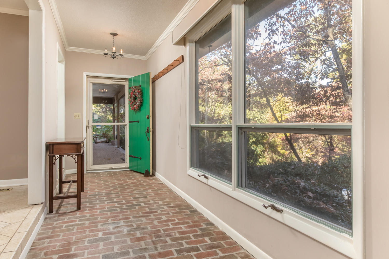 3620 Kings Road Chattanooga, TN 37416 - Photo 7 of 64 3620_Kings_Rd_13