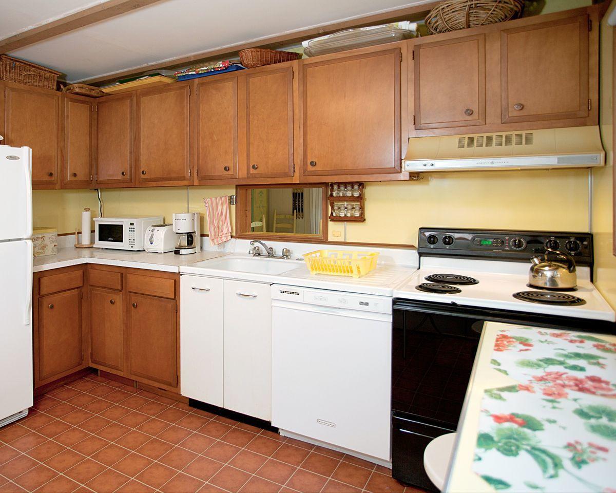 99 Summit Road Northeast Harbor, ME 04662 - Photo 17 of 31 W18-ME1755_17.jpg
