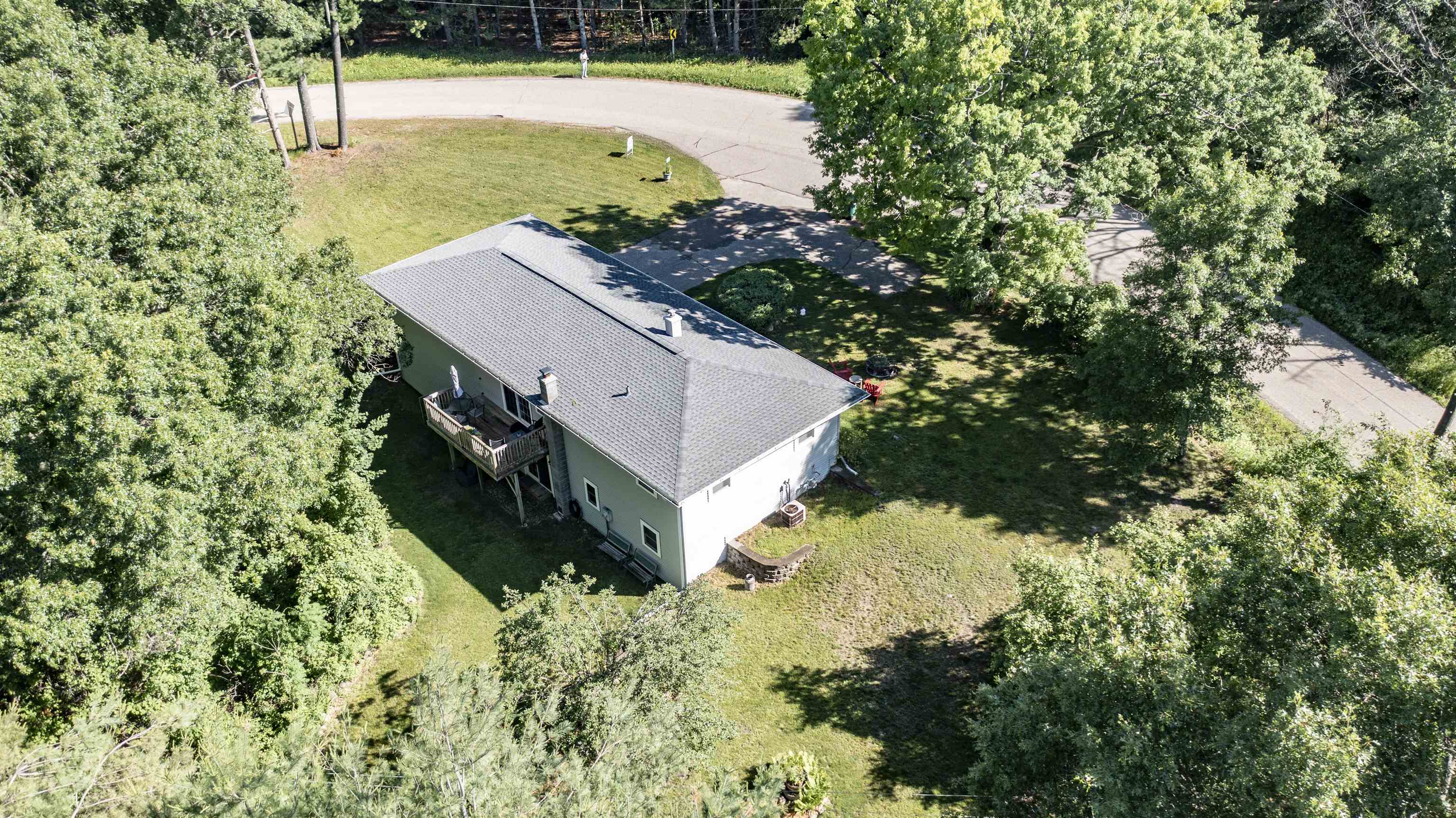 N2375 Smith Road Waupaca, WI 54981 - Photo 45 of 48