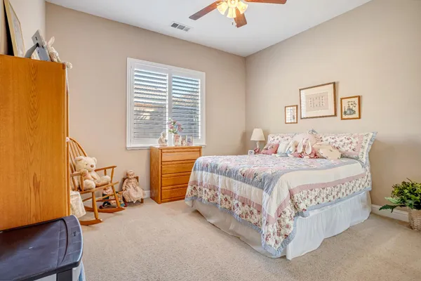 $724,900 | 2643 Quincy Avenue, Clovis, CA 93619