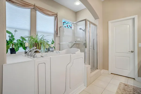 $724,900 | 2643 Quincy Avenue, Clovis, CA 93619