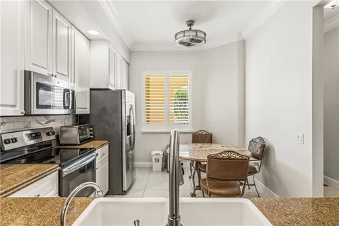 $392,000 | 19 Harbour Isle Drive West, Unit 305, Hutchinson Island, FL 34949