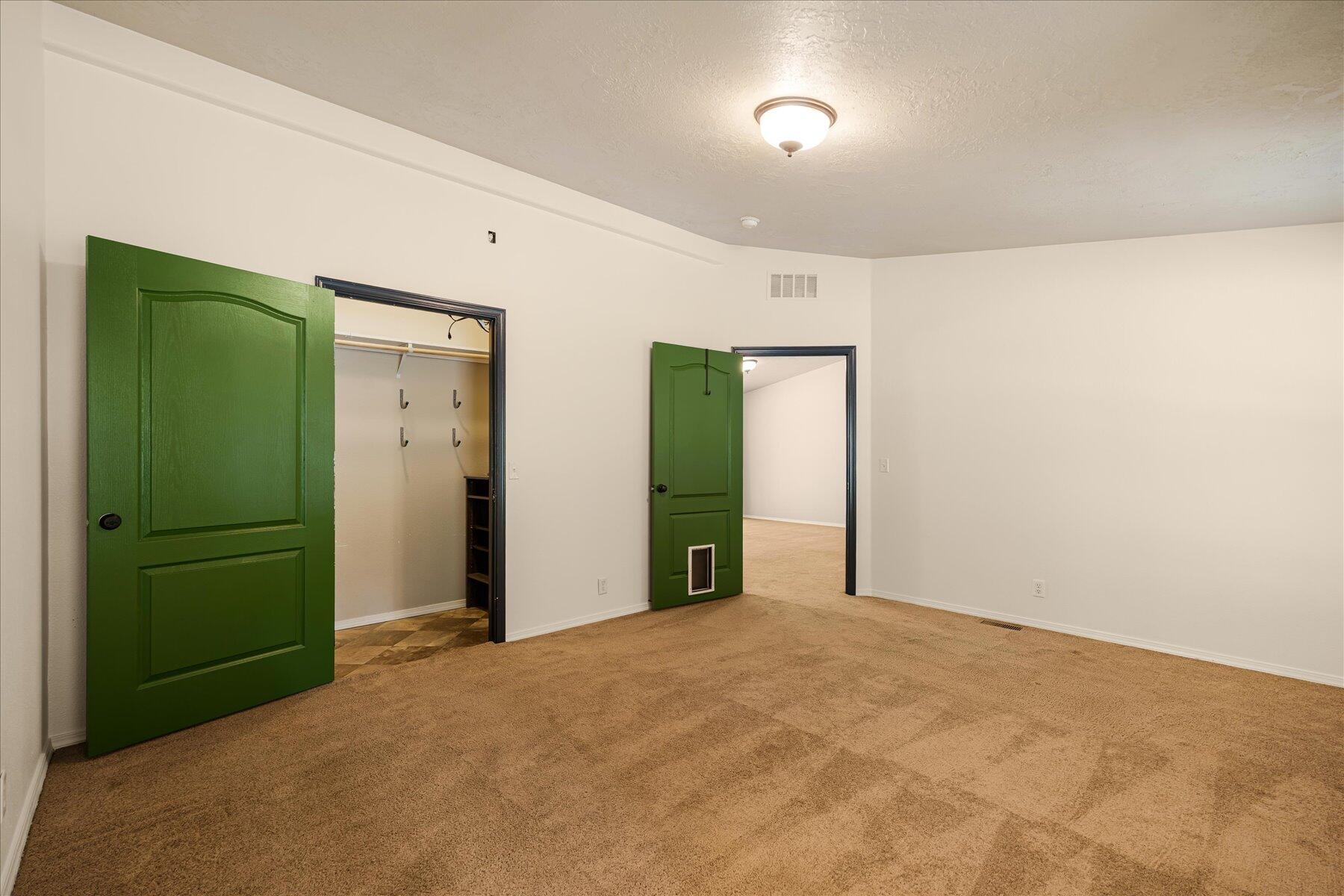 16810 Covina Road Bend, OR 97707 - Photo 22 of 42 22