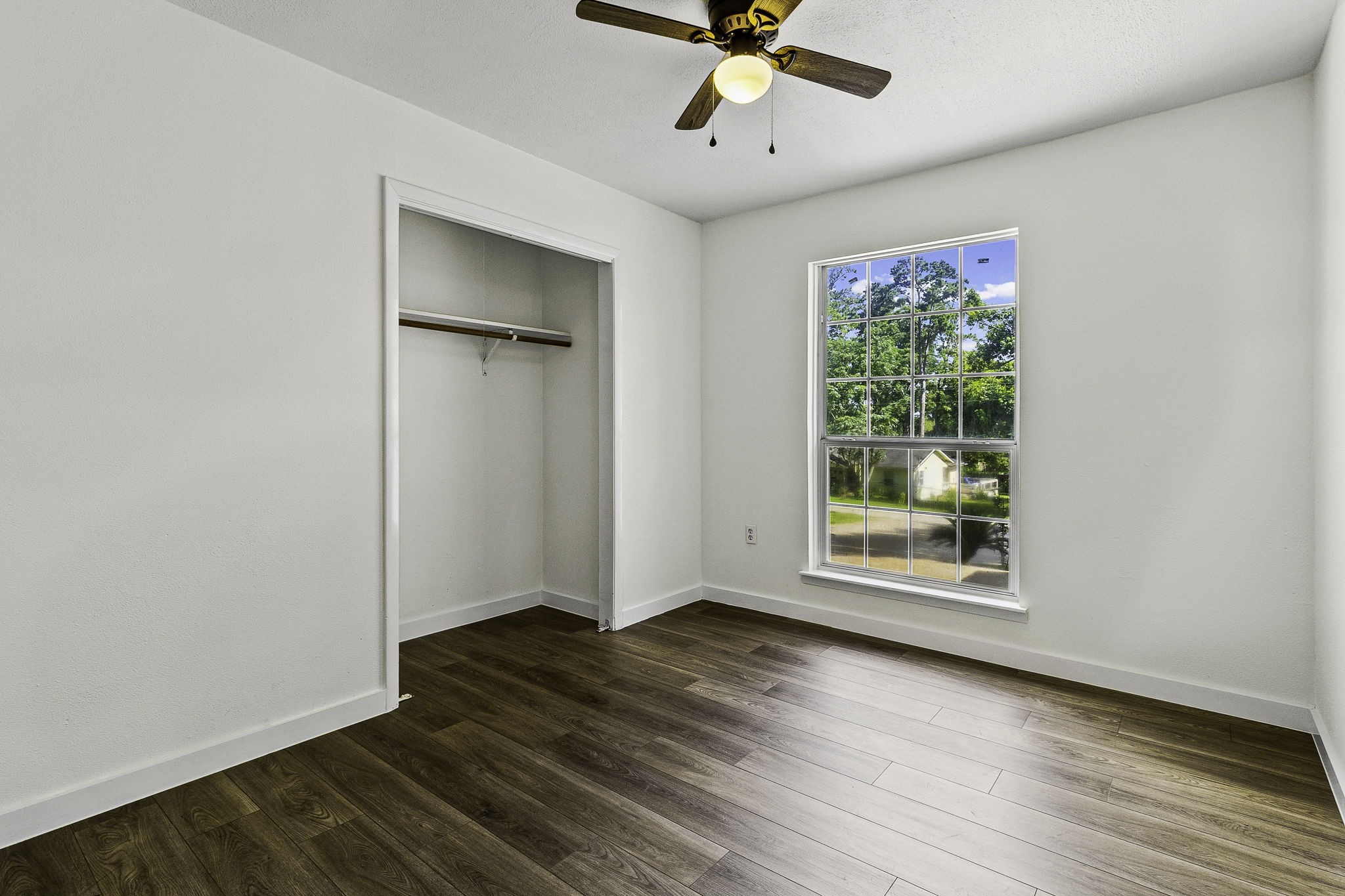 51 Rustling Oaks Coldspring, TX 77331 - Photo 25 of 43 Secondary bedroom