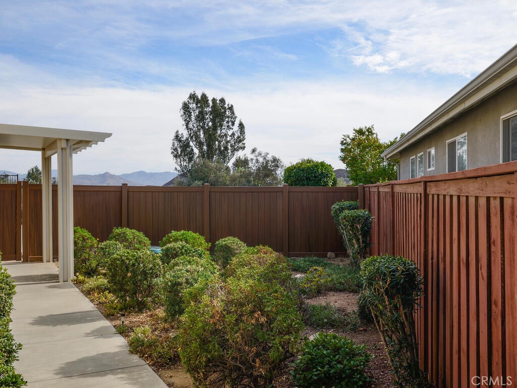 128 Lopez Way Hemet, CA 92545 - Photo 2 of 36 a view of a backyard