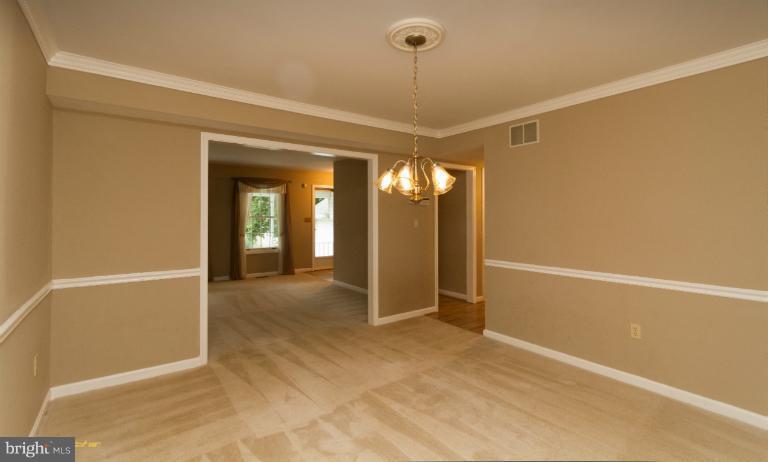 2571 Hidden Cove Road, Unit 157 Annapolis, MD 21401 - Photo 6 of 30 Dining Room