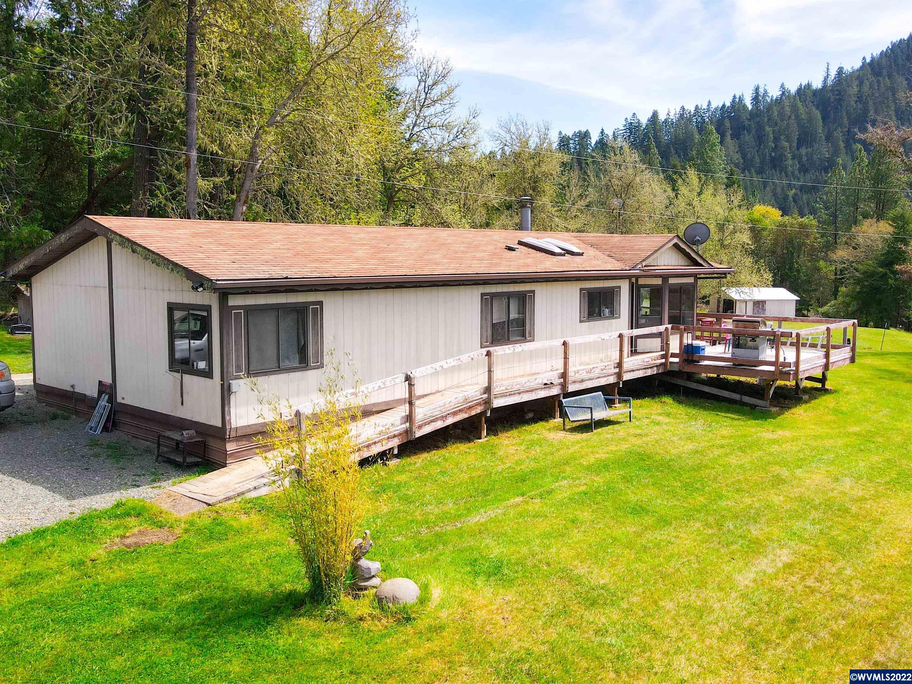 9400 Upper Cow Creek Road Azalea, OR 97410 - Photo 3 of 32