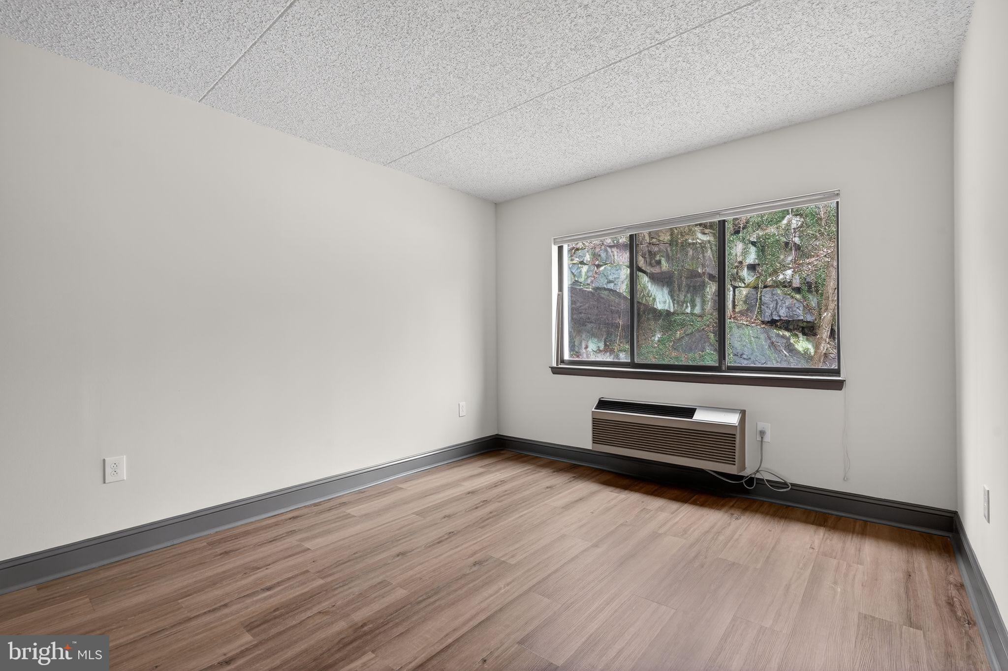 800 Avondale Road, Unit 2C Wallingford, PA 19086 - Photo 25 of 35 Bedroom 2