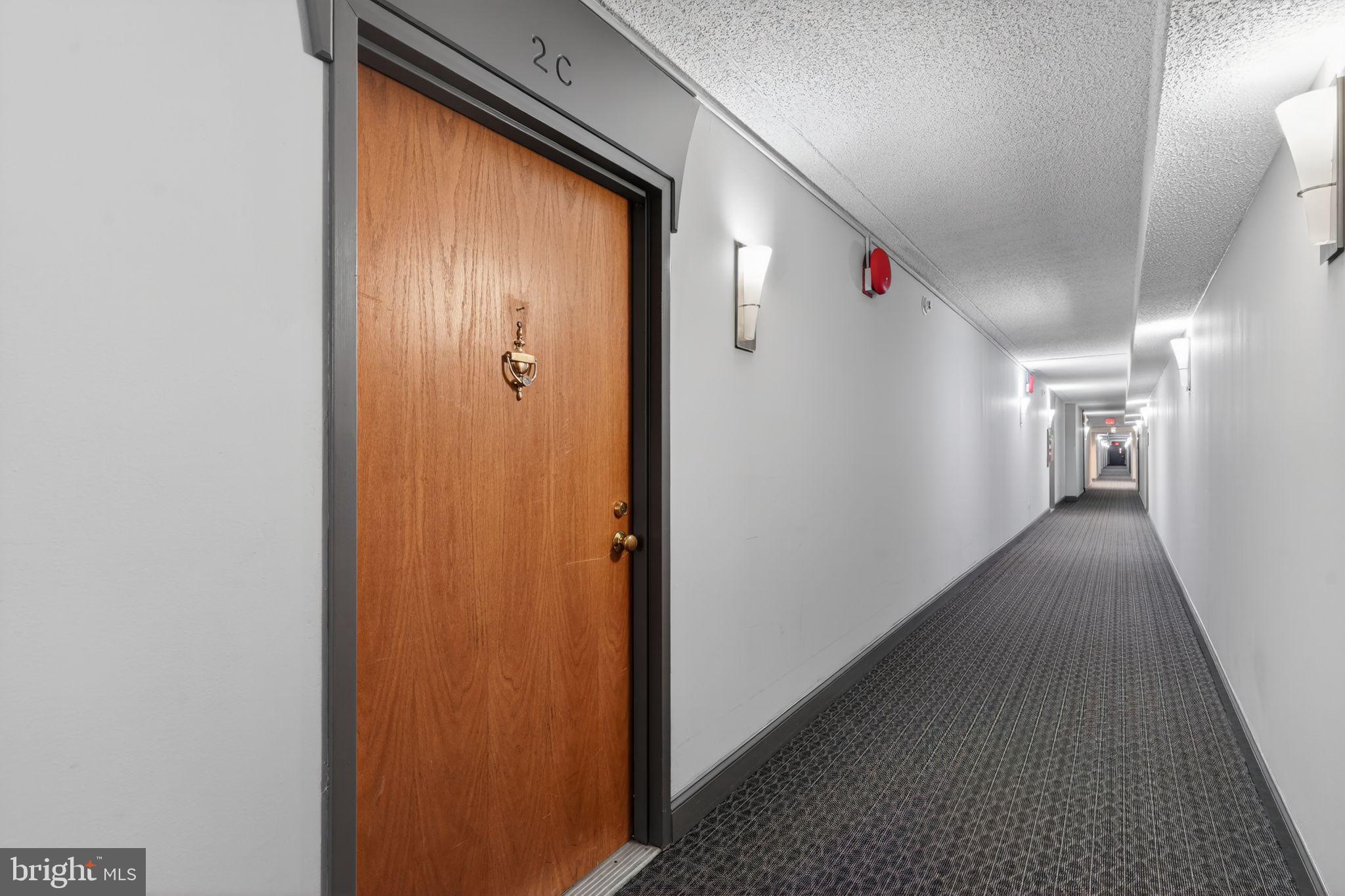 800 Avondale Road, Unit 2C Wallingford, PA 19086 - Photo 6 of 35 2C Entry