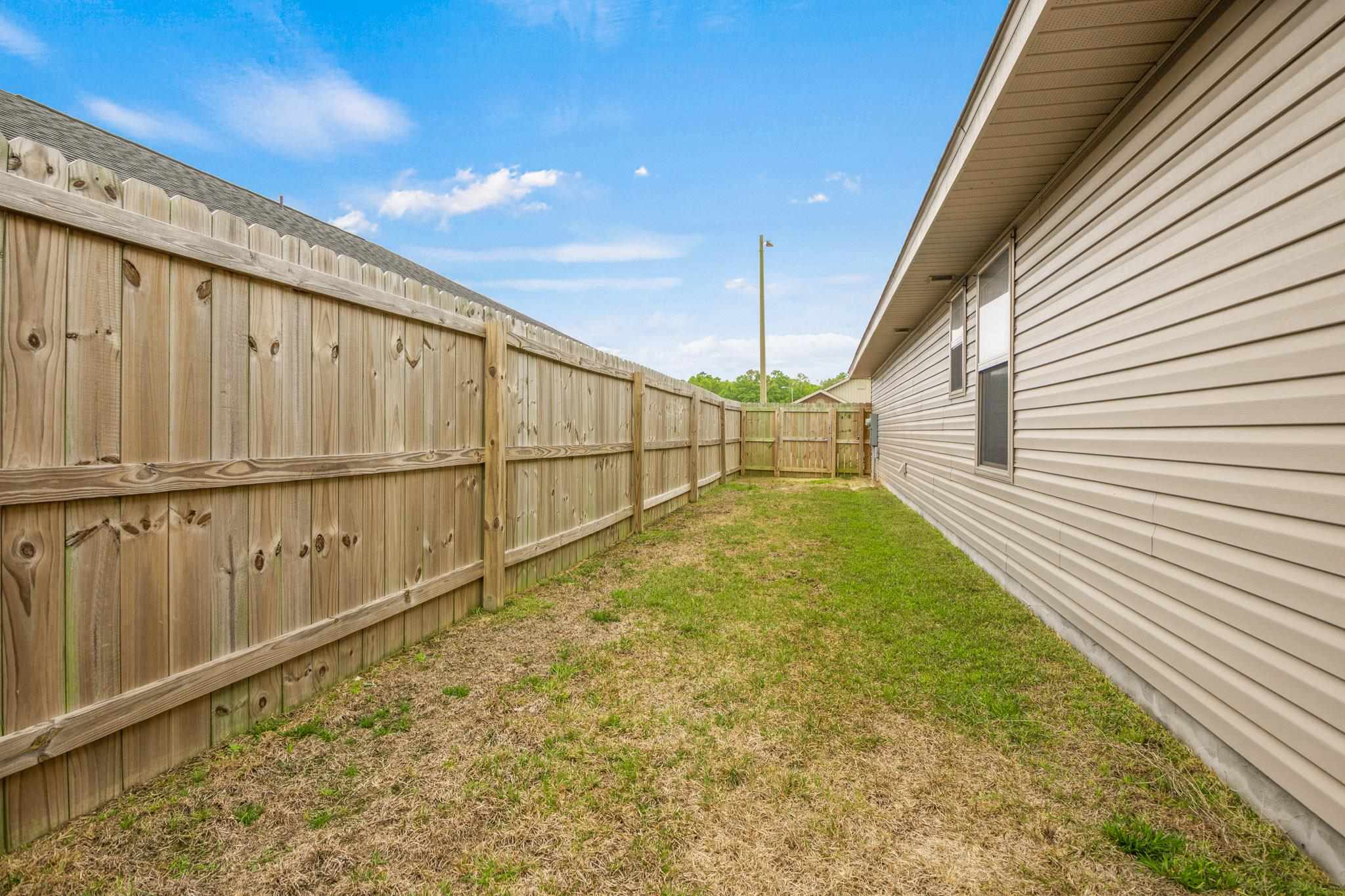 5070 Carmell Ridge Circle Milton, FL 32570 - Photo 33 of 36 a view of outdoor space