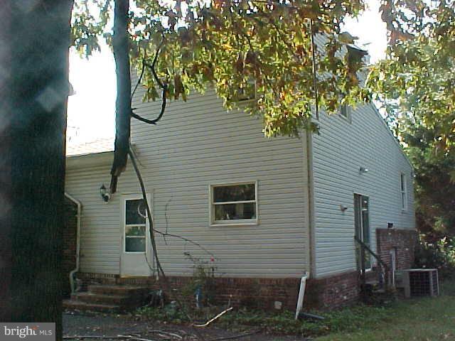 1912 Wills Road Dundalk, MD 21222 - Photo 2 of 6 Exterior (General)