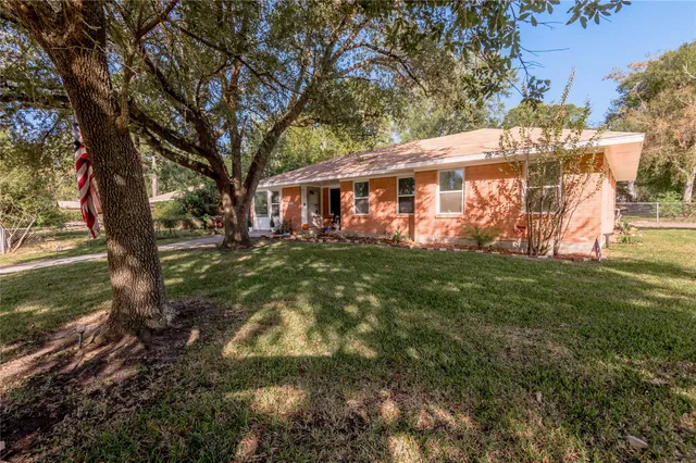 $215,900 | 1414 23rd Street, Huntsville, TX 77340