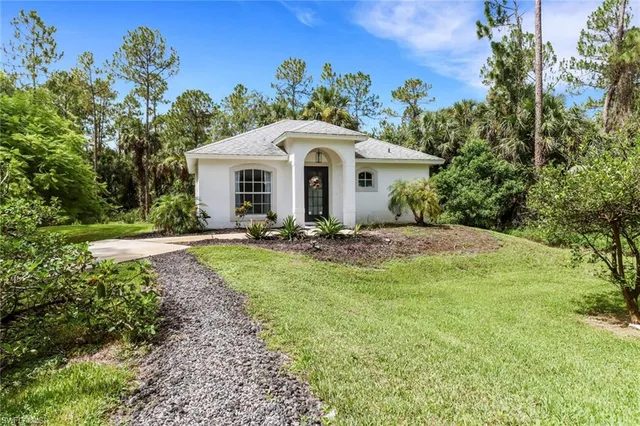 $785,000 | 4730 16th Avenue Southeast, Naples, FL 34117