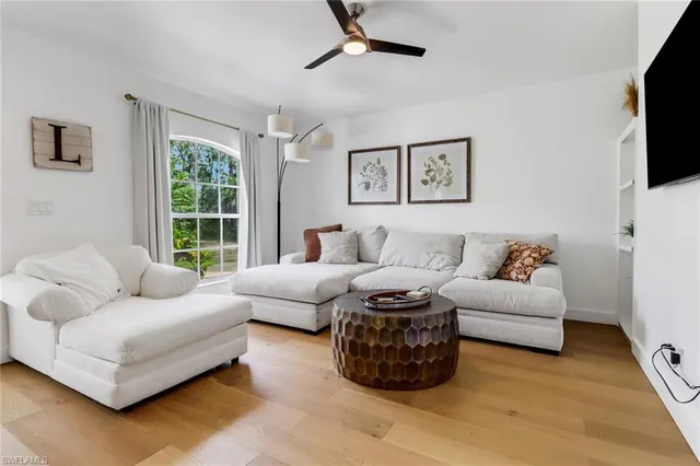 $785,000 | 4730 16th Avenue Southeast, Naples, FL 34117